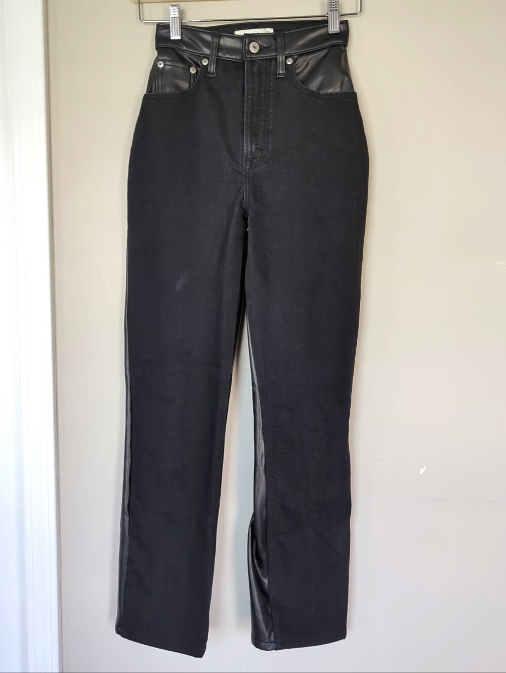 Abercrombie & Fitch 90s Straight Ultra High Rise Jeans Mixed Fabric 000/23 Curve